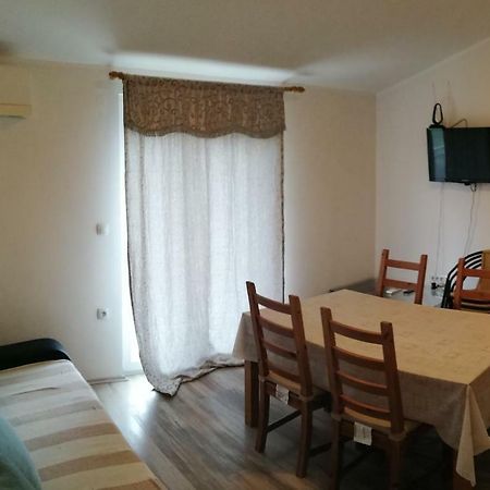 Apartments Sadina Скрадин Экстерьер фото