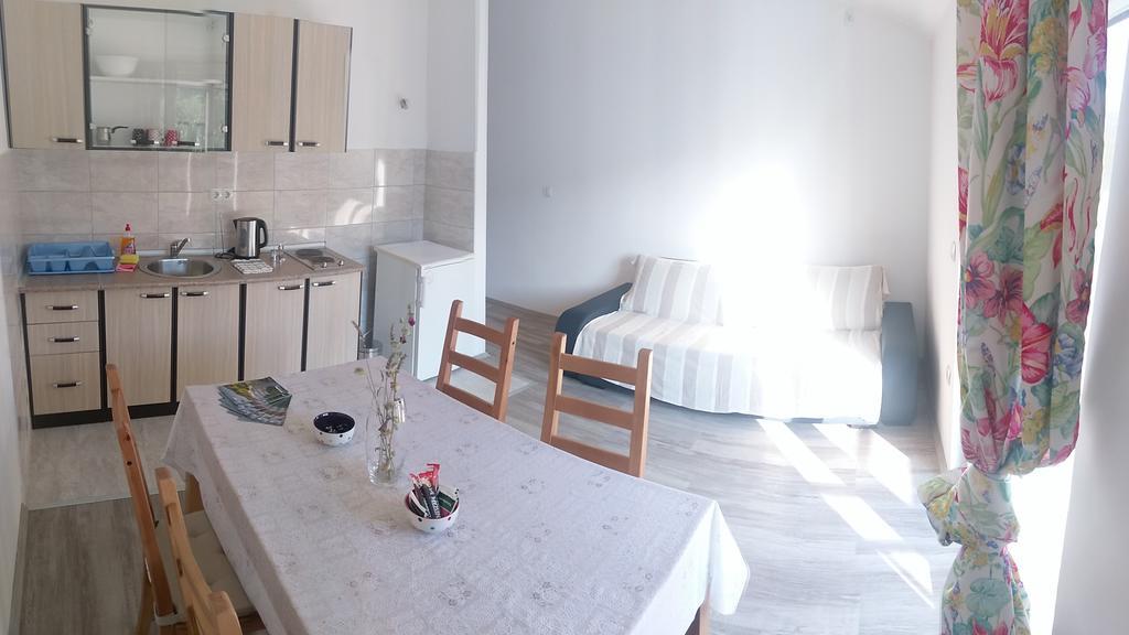 Apartments Sadina Скрадин Экстерьер фото