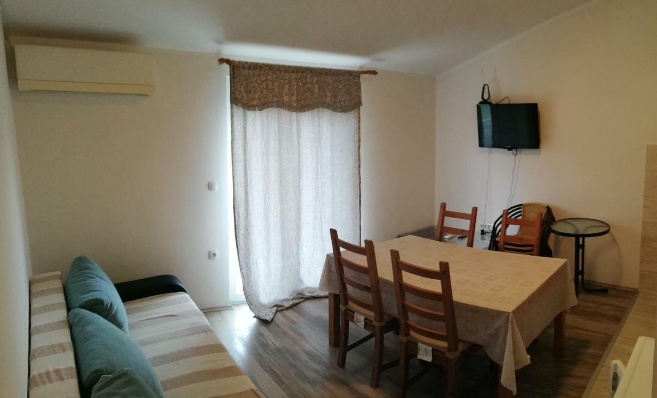 Apartments Sadina Скрадин Экстерьер фото
